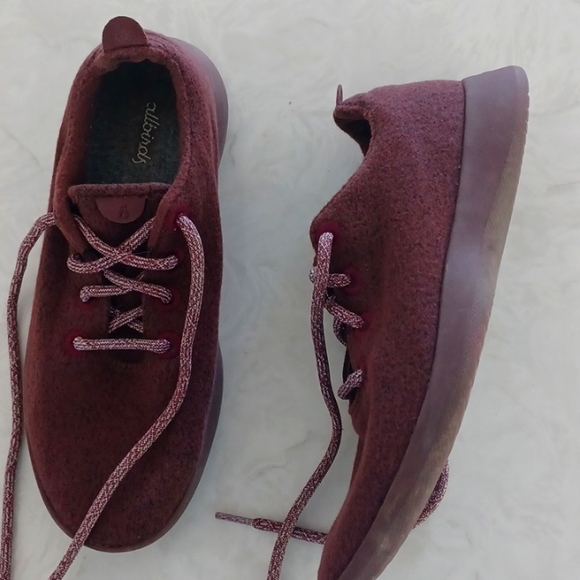 Allbirds Women's Wool Runners - Size 9 - Picture 3 of 4